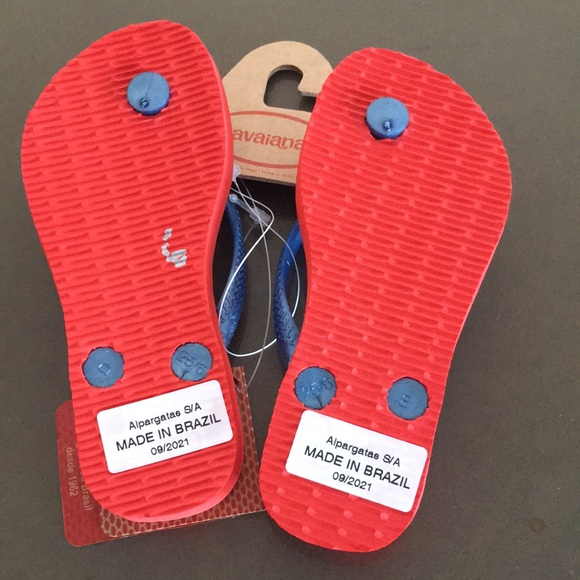 NWT! Girls HAVAIANAS Disney Snow White red/blue flip flop sandals. Size 10. - Picture 3 of 4